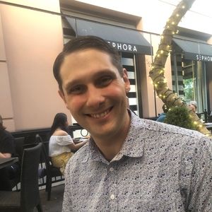 Meet your Posher, Louis